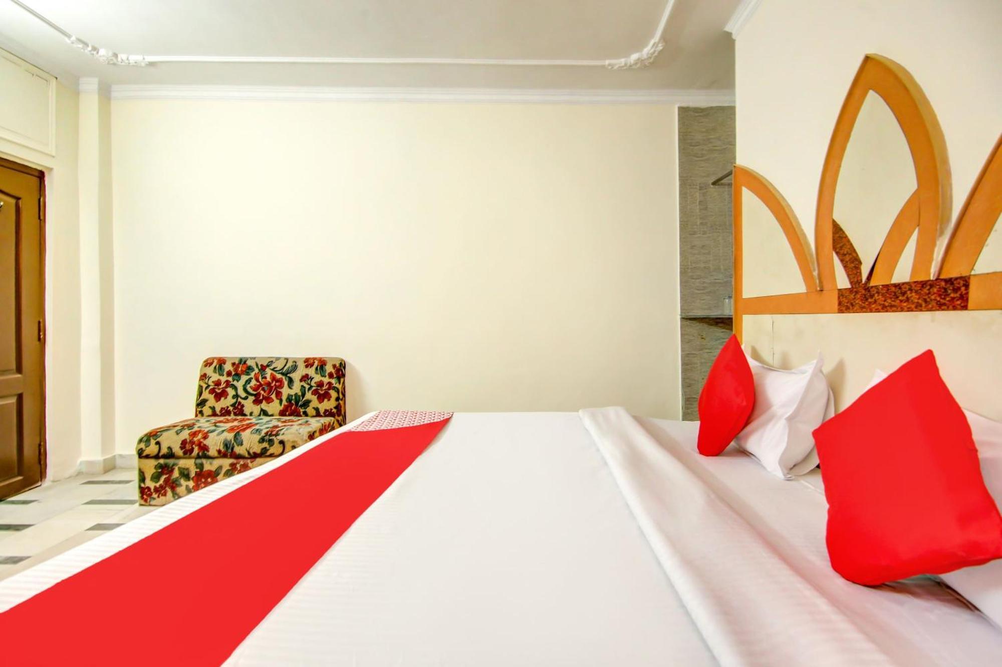 Hotel Neha Inn New Delhi Exterior photo