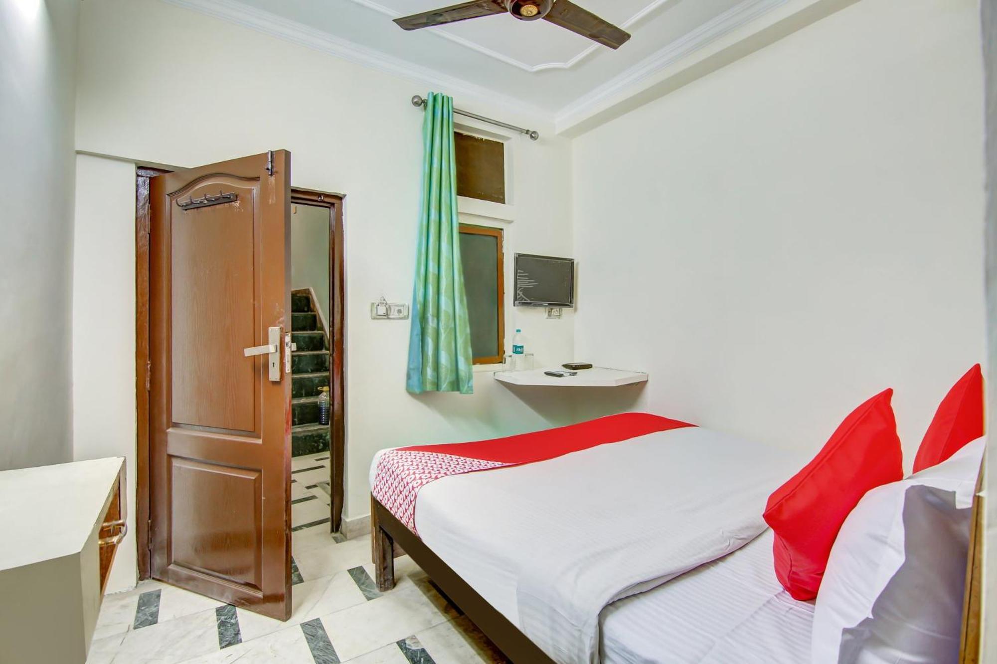Hotel Neha Inn New Delhi Exterior photo