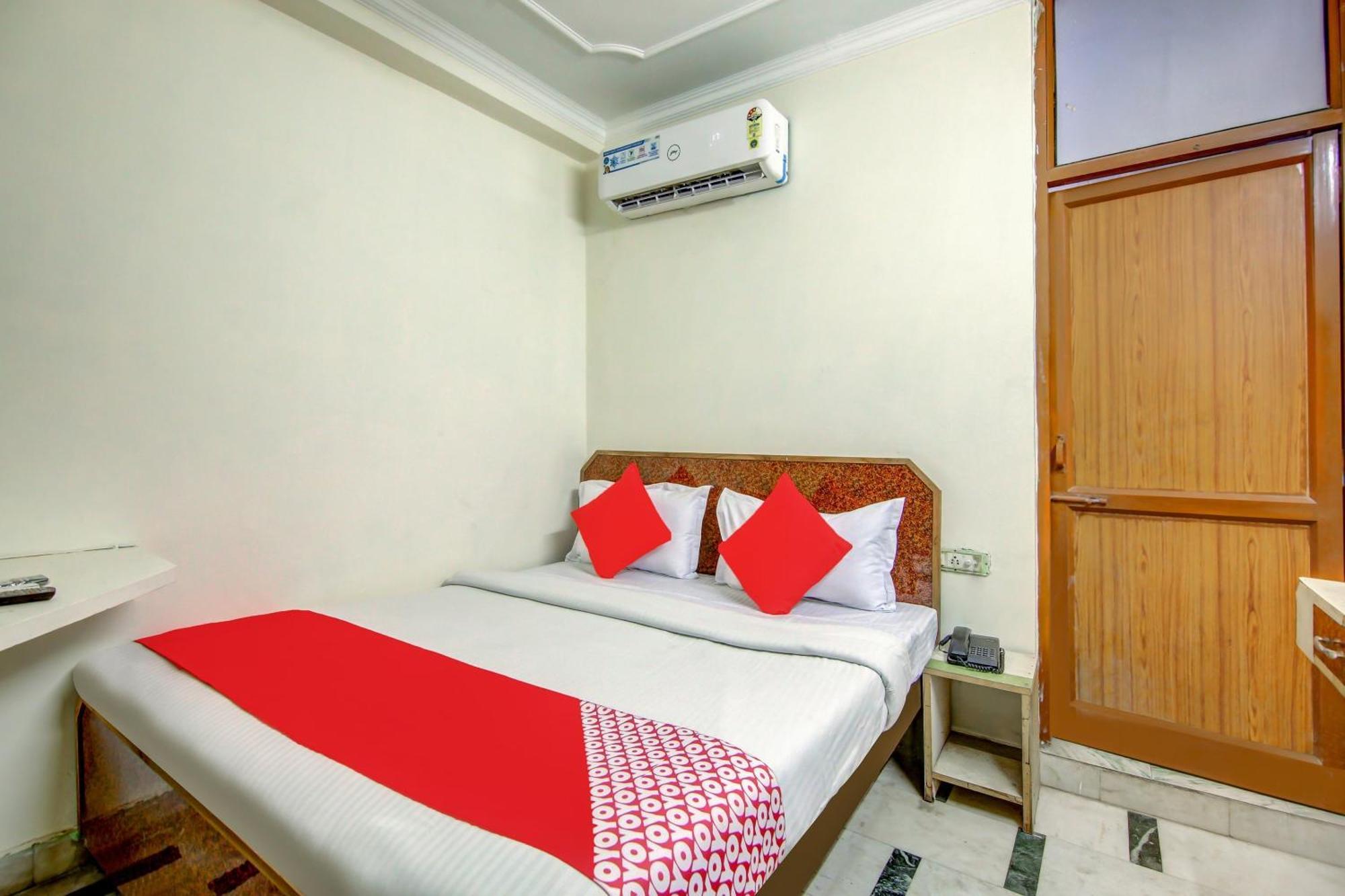 Hotel Neha Inn New Delhi Exterior photo
