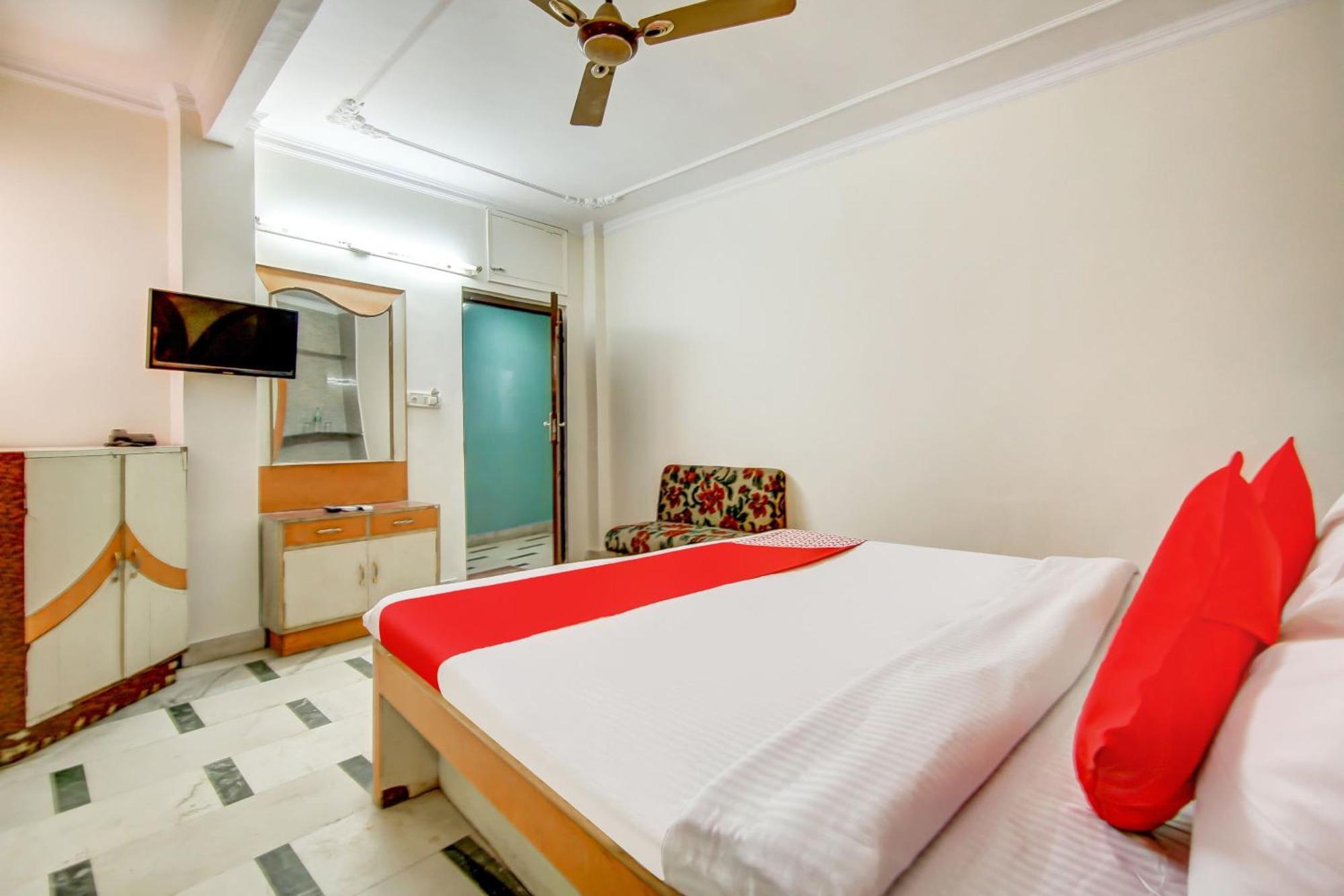 Hotel Neha Inn New Delhi Exterior photo